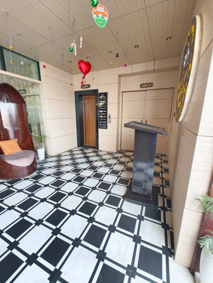 Executive Royal Room