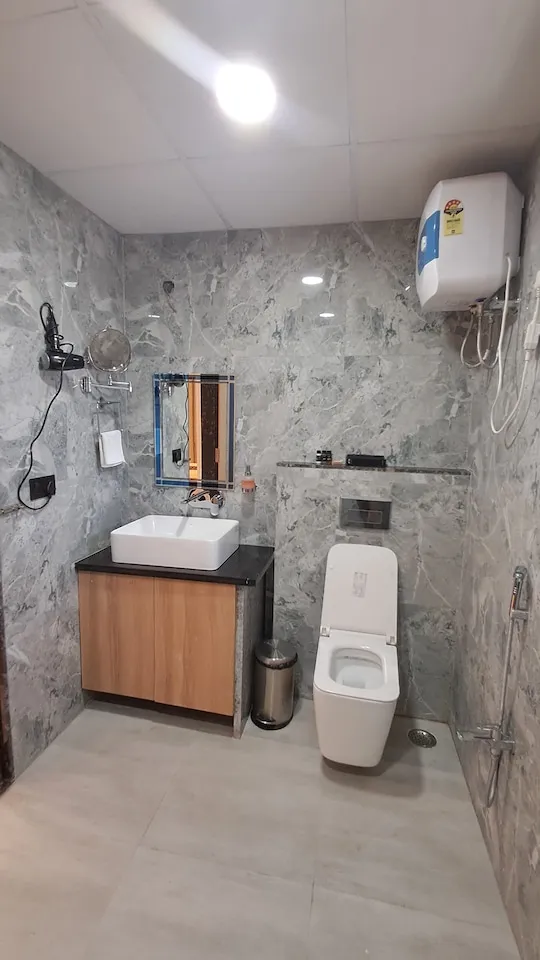 Luxury Suite Layout #5